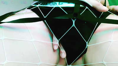 Ua wehewehe ʻo Redhead i ke ʻano o ka huki ʻana i kāna dick a hōʻike i kāna puʻi - Nā Huaʻōlelo Dirty